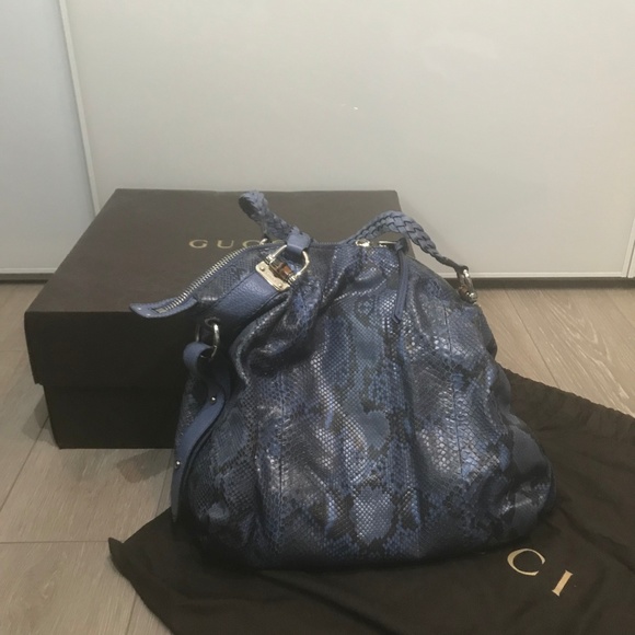 Authentic GUCCI Blue Python Large Shoulder bag - Picture 4 of 5